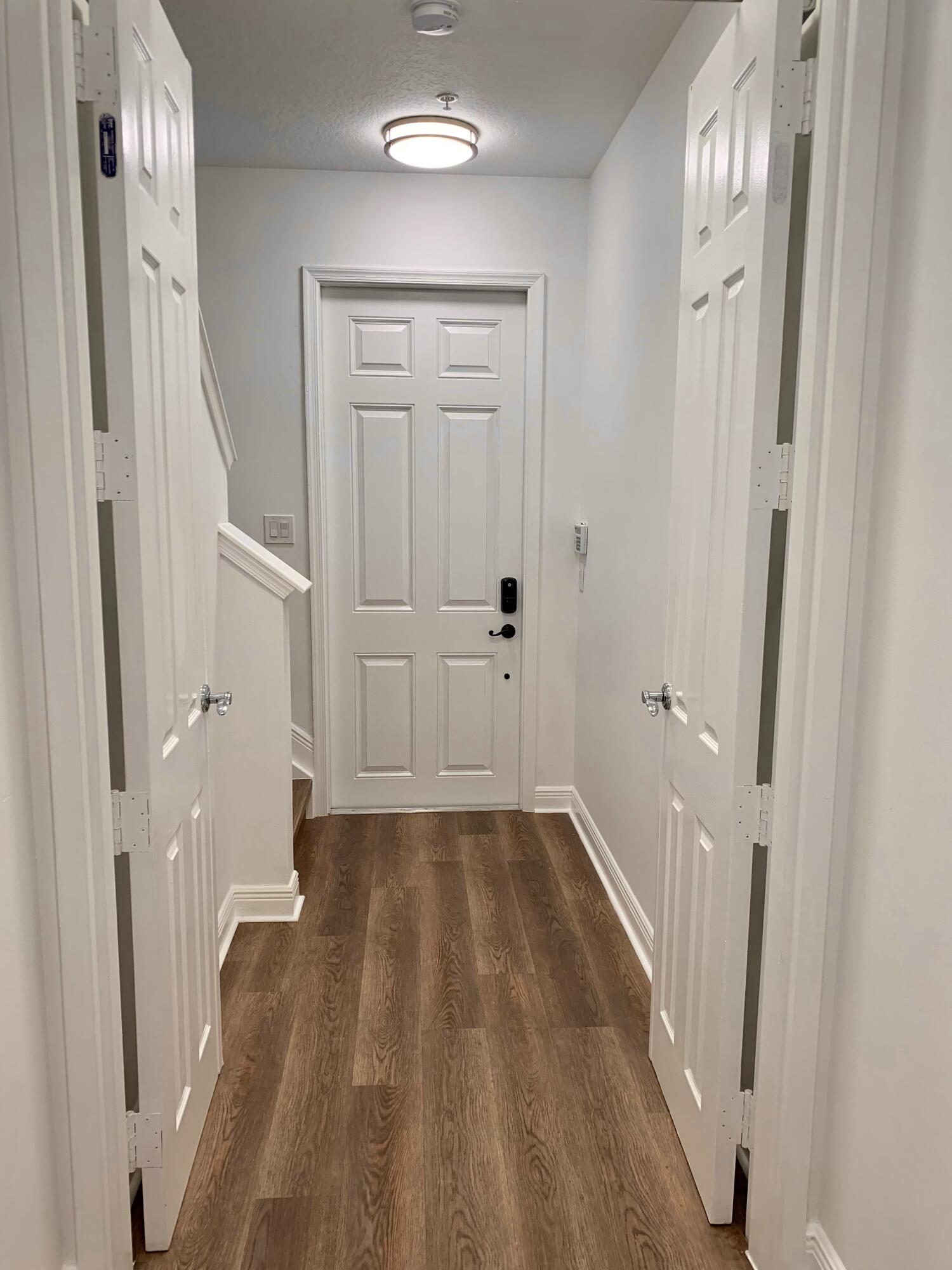 104 Jesup Lane Jupiter, FL 33458 - Photo 2 of 35 MAIN LEVEL