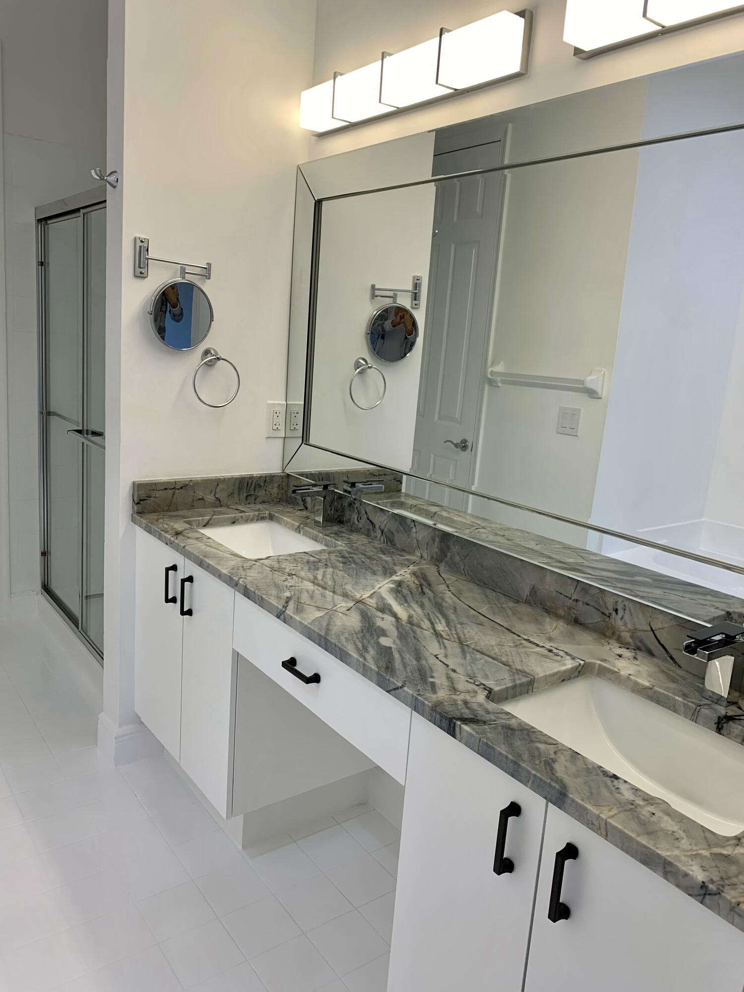 104 Jesup Lane Jupiter, FL 33458 - Photo 30 of 35 MASTER BATH 2ND LEVEL