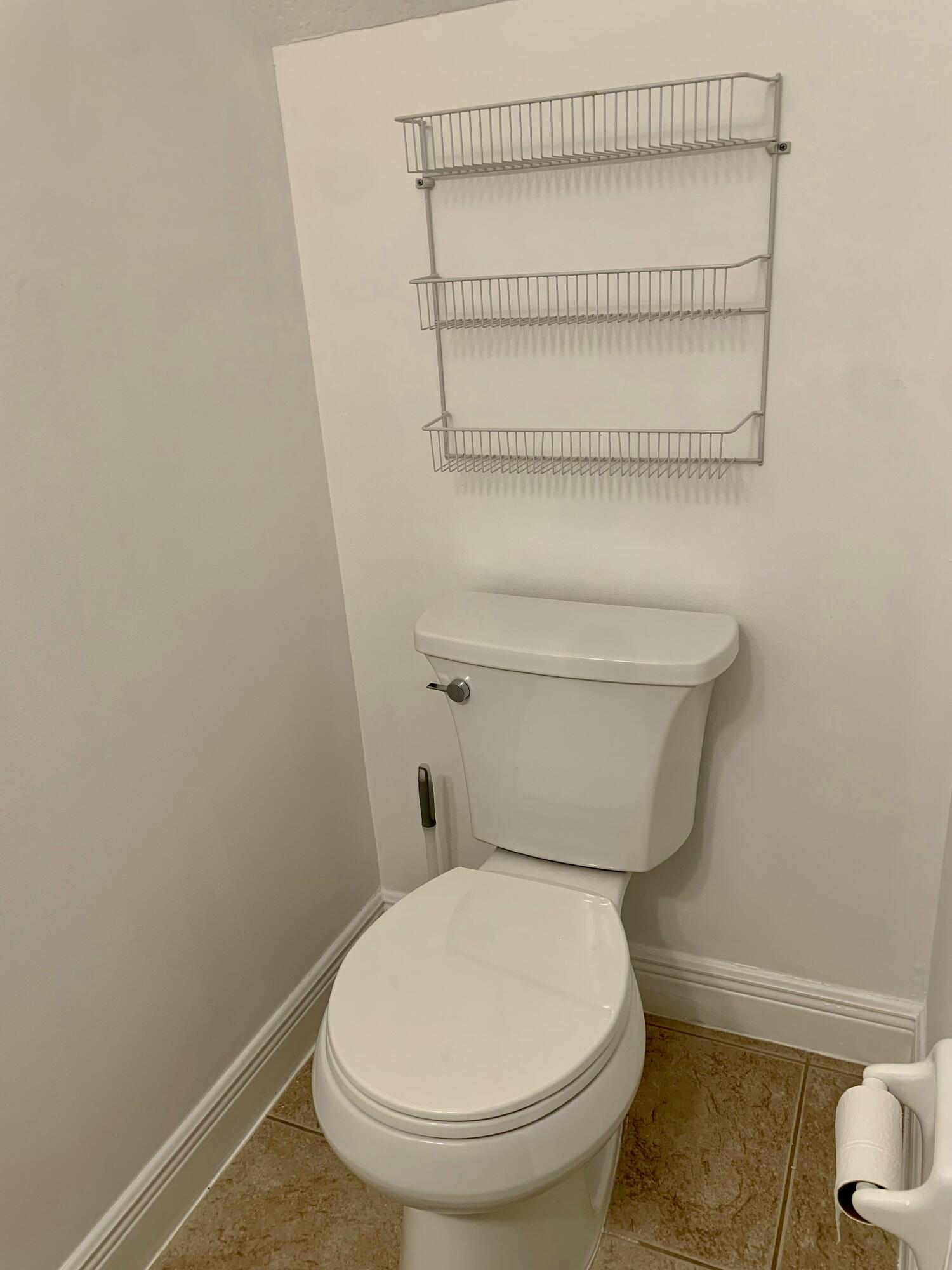 104 Jesup Lane Jupiter, FL 33458 - Photo 6 of 35 HALF BATH MAIN LEVEL