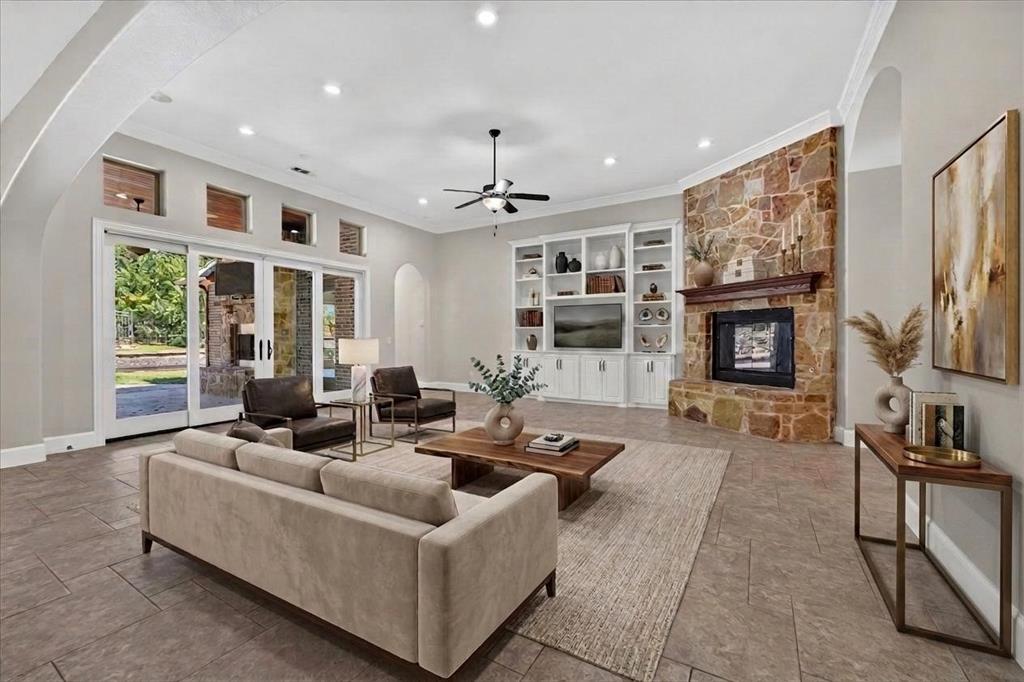 861 Hayden Road Lantana, TX 76226 - Photo 9 of 40 This photo has been virtually staged