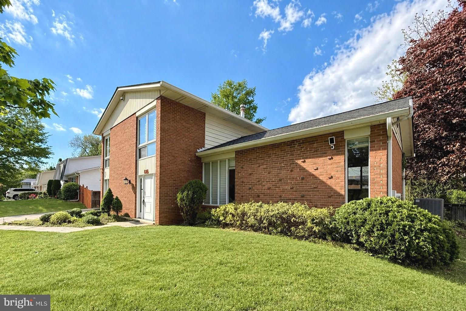 616 Chichester Lane Silver Spring, MD 20904 - Photo 2 of 30