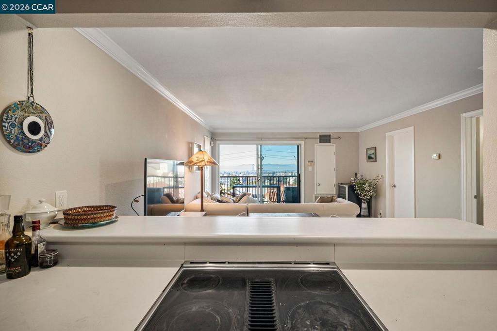 2-2 Panoramic Way, Unit 304 Berkeley, CA 94704 - Photo 16 of 43