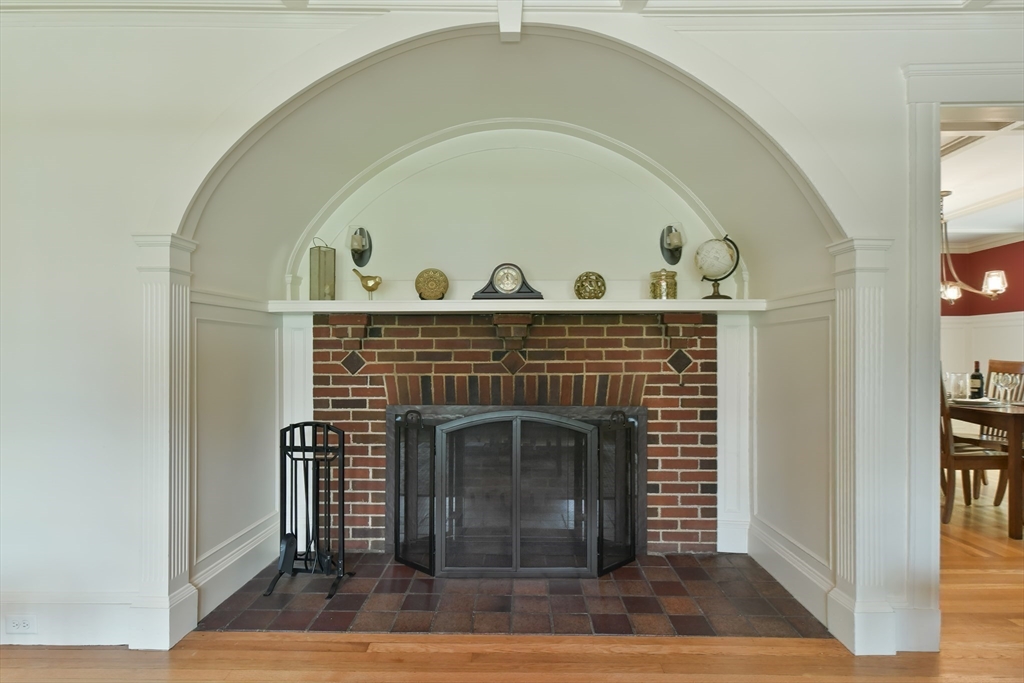 12 Coolidge Avenue Lexington, MA 02420 - Photo 9 of 24