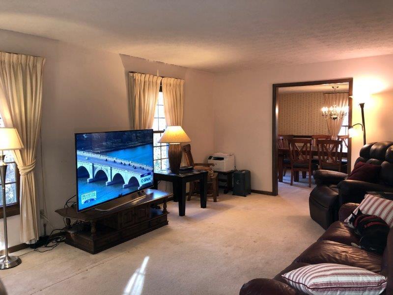 105 Greystone Drive Oak Ridge, TN 37830 - Photo 18 of 35 21 Living Room
