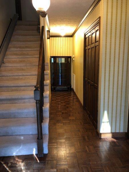 105 Greystone Drive Oak Ridge, TN 37830 - Photo 19 of 35 22 Entryway