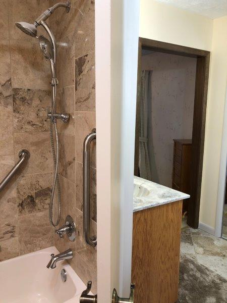105 Greystone Drive Oak Ridge, TN 37830 - Photo 29 of 35 33 Master Bath.3