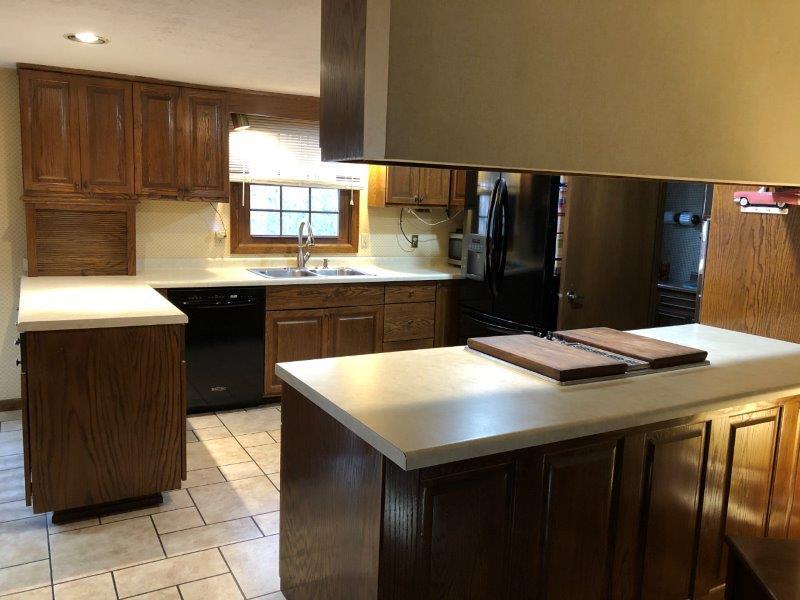 105 Greystone Drive Oak Ridge, TN 37830 - Photo 7 of 35 09 Kitchen.5