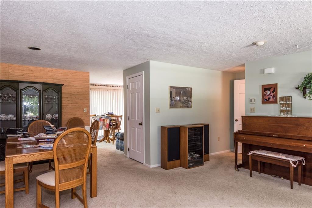 5865 Overbrooke Road Centerville, OH 45440 - Photo 8 of 32