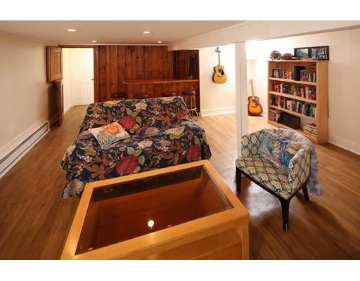 49 Leonard Road Weymouth, MA 02191 - Photo 17 of 23 Gallery Image 17