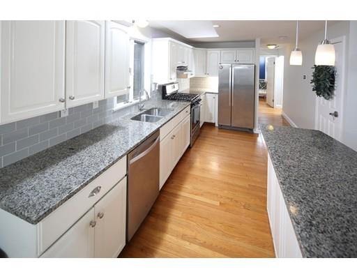 49 Leonard Road Weymouth, MA 02191 - Photo 5 of 23 Gallery Image 5