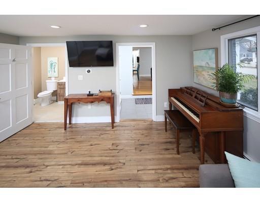 49 Leonard Road Weymouth, MA 02191 - Photo 8 of 23 Gallery Image 8