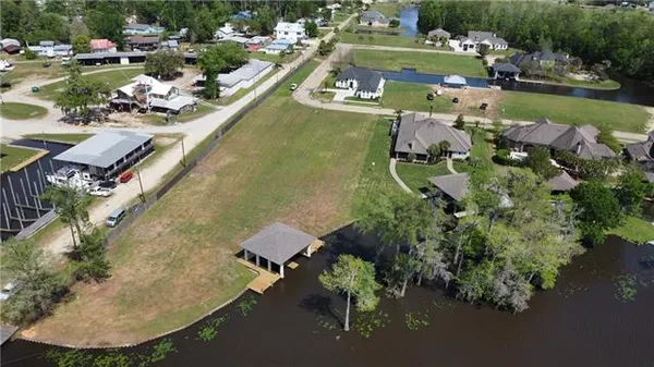 $500,000 | 21567-21559 Blue Marlin Drive, Springfield, LA 70462