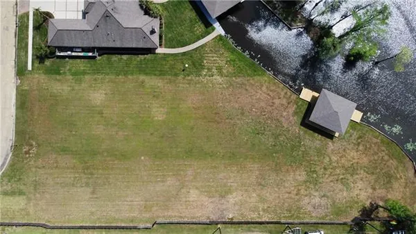 $500,000 | 21567-21559 Blue Marlin Drive, Springfield, LA 70462