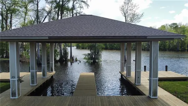 $500,000 | 21567-21559 Blue Marlin Drive, Springfield, LA 70462