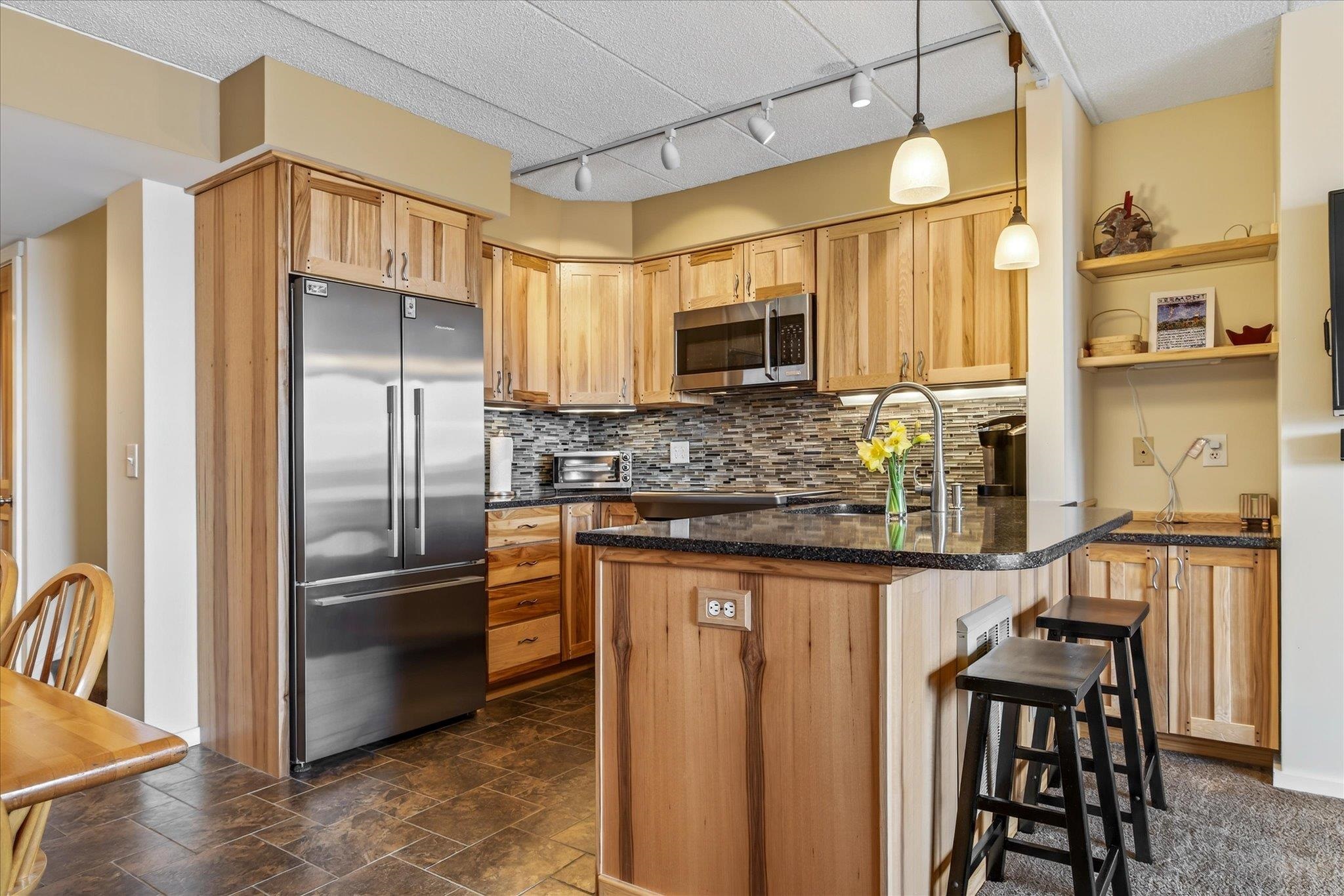 205 Old Mill Road, Unit C21 Killington, VT 05751 - Photo 7 of 52