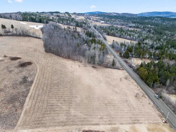 $150,000 | Bennett Hill Road, Colebrook, NH 03576