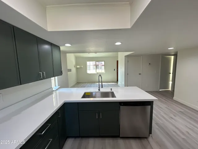 $1,845 | 2020 West Union Hills Drive, Phoenix, AZ 85027