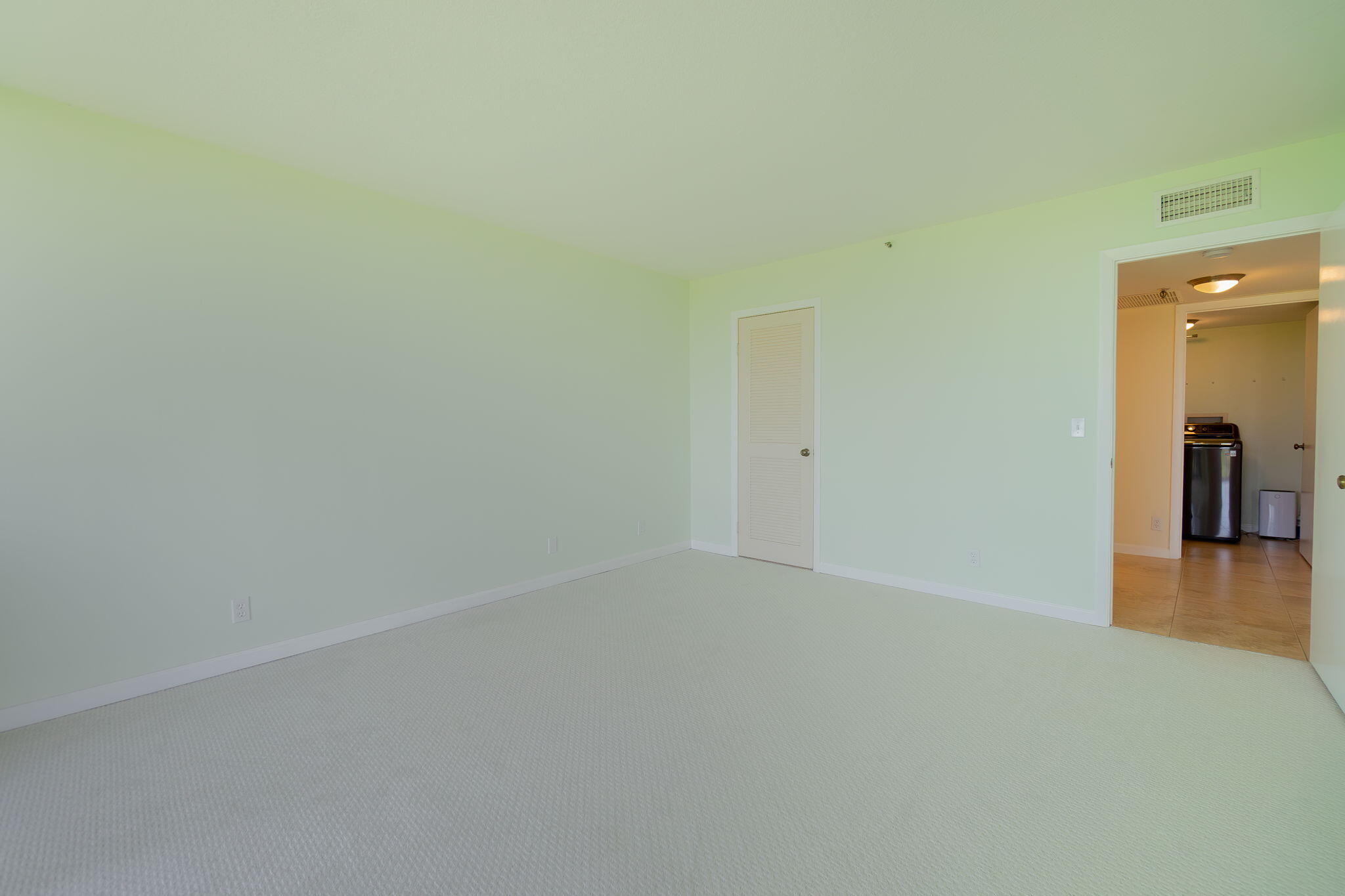 1300 Florida A1A, Unit 313 Jupiter, FL 33477 - Photo 17 of 32 15-web-or-mls-DSC07346-Enhanced-NR