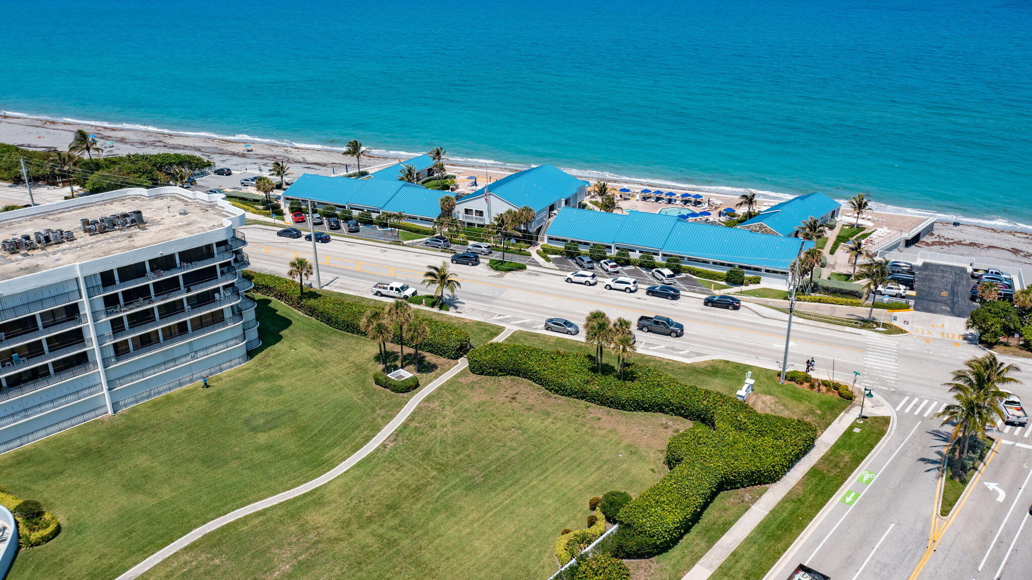 1300 Florida A1A, Unit 313 Jupiter, FL 33477 - Photo 30 of 32 30-web-or-mls-DJI_0901