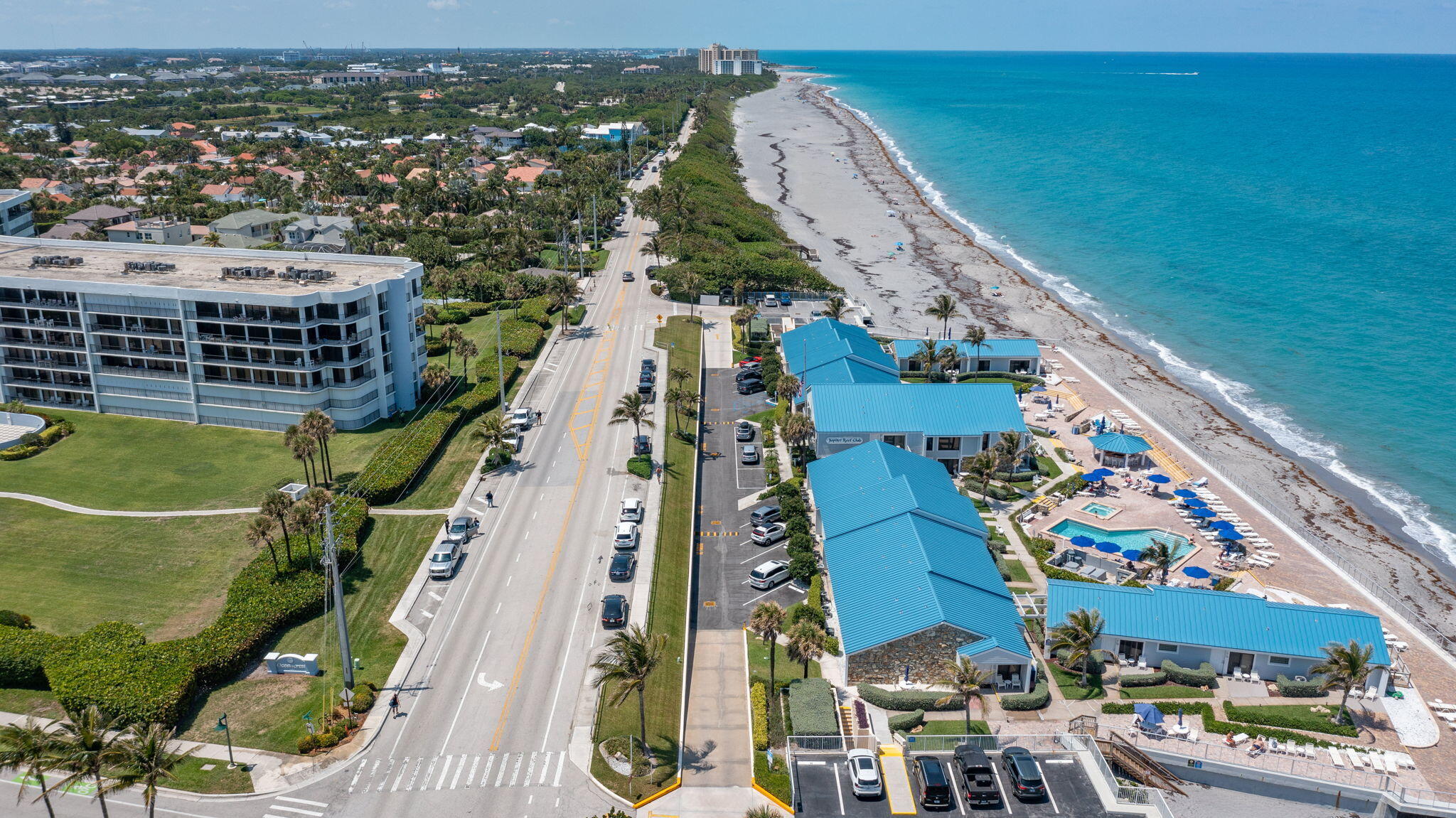 1300 Florida A1A, Unit 313 Jupiter, FL 33477 - Photo 31 of 32 31-web-or-mls-DJI_0903