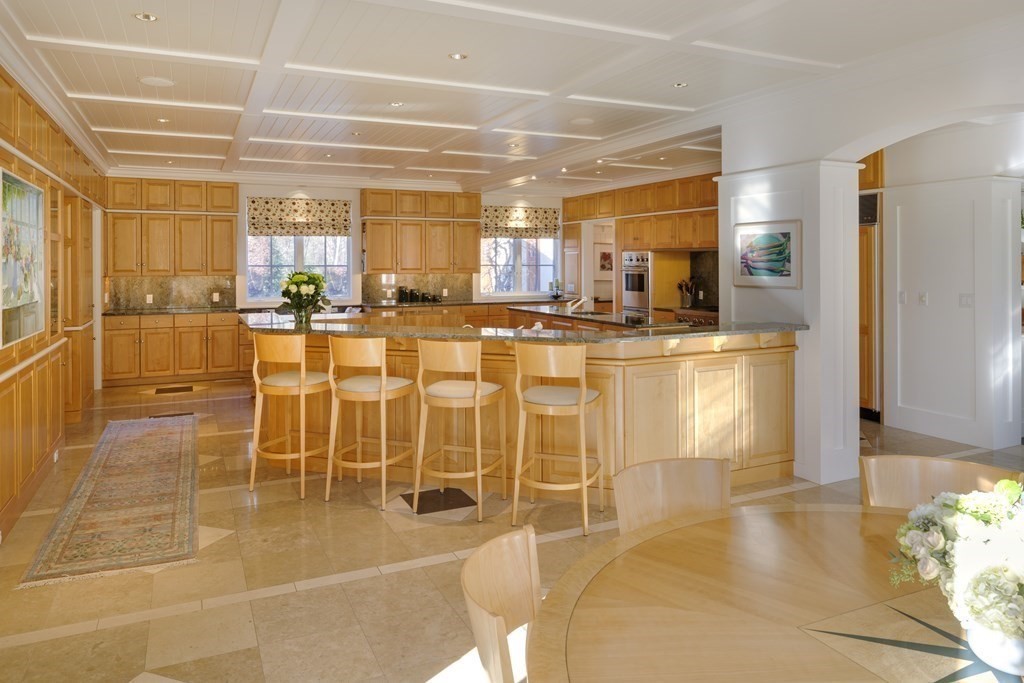 680 Strawberry Hill Road Concord, MA 01742 - Photo 7 of 23