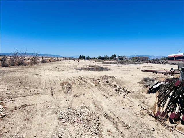 $450,000 | 50137 40th Street West, Lancaster, CA 93536