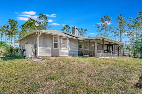 $3,000 | 3520 2nd Avenue Northeast, Naples, FL 34120