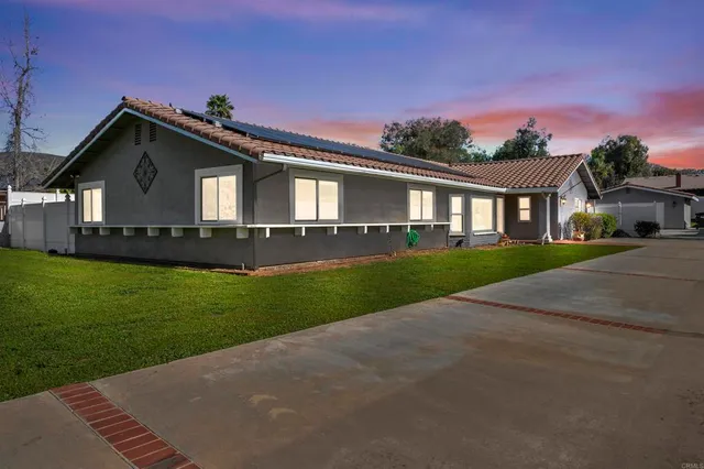 $799,000 | 23820 Oak Meadow Drive, Ramona, CA 92065