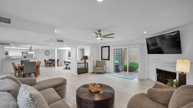 $12,900 | 8095 East VÃa Del Desierto, Scottsdale, AZ 85258