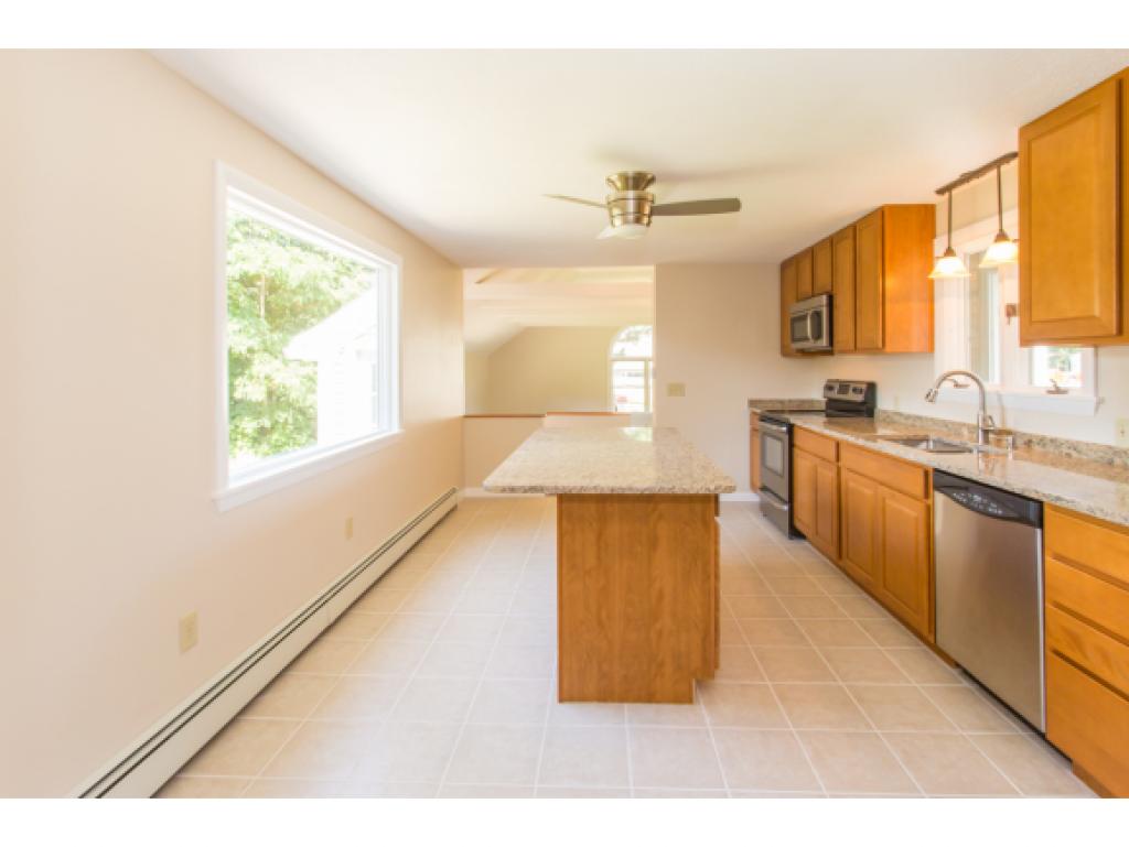 11 Towle Lane Rochester, NH 03867 - Photo 6 of 34