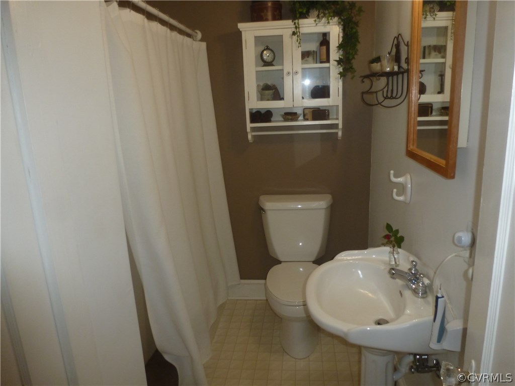 11230 Verdon Road Doswell, VA 23047 - Photo 29 of 38 Gallery Image 29
