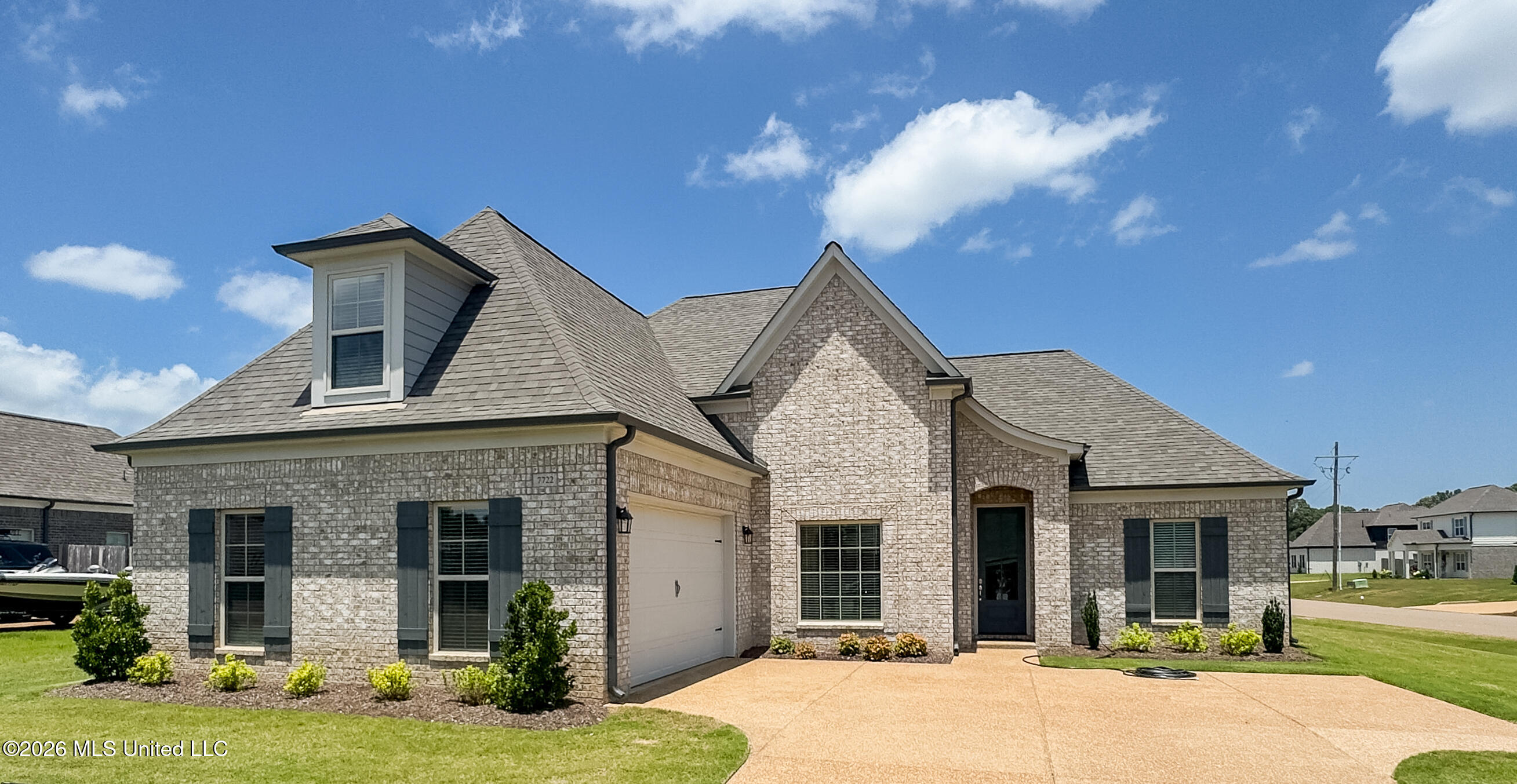 7722 Willow Way Hernando, MS 38632 - Photo 3 of 37 7722 Willow Way Exterior-2