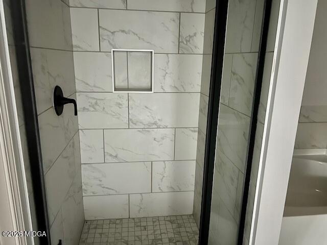 228 Trellis Walk Macon, GA 31220 - Photo 19 of 22 a bathroom with a shower