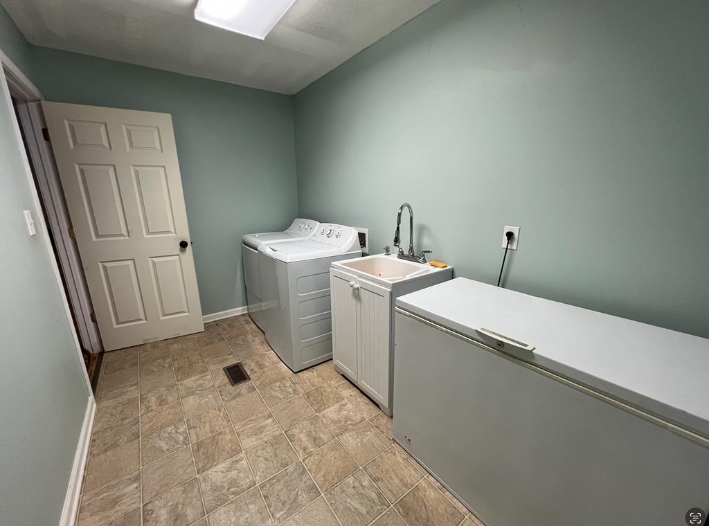 3913 Cedar Springs Road Bradley, SC 29819 - Photo 16 of 37 Gallery Image 16
