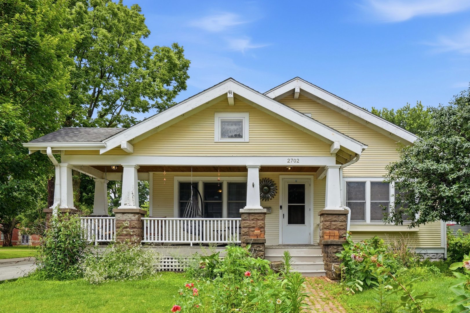 2702 Middle Road Davenport, IA 52803 - Photo 1 of 24