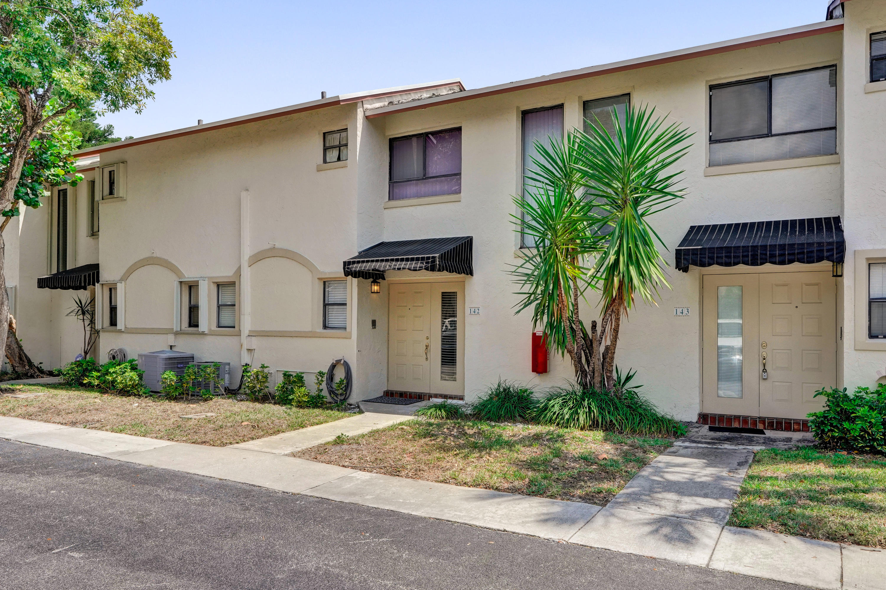 7200 Northwest 2nd Avenue, Unit 142 Boca Raton, FL 33487 - Photo 2 of 36 DSC09756