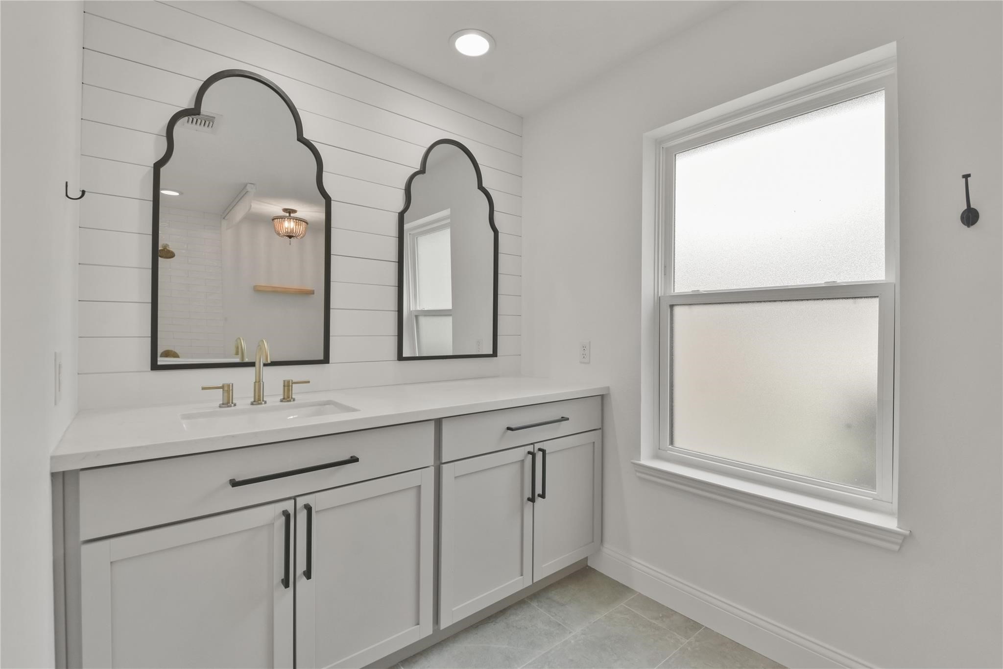 5014 Temple Bell Drive Spring, TX 77388 - Photo 19 of 30 Primary bath with ample storage