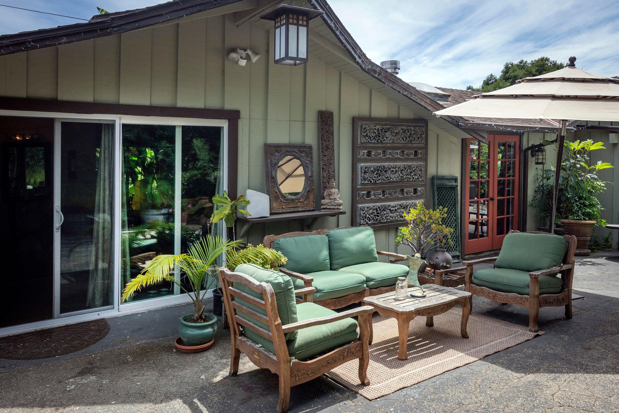 245 North Arboleda Road Santa Barbara, CA 93110 - Photo 16 of 23 Guest Cottage Exterior
