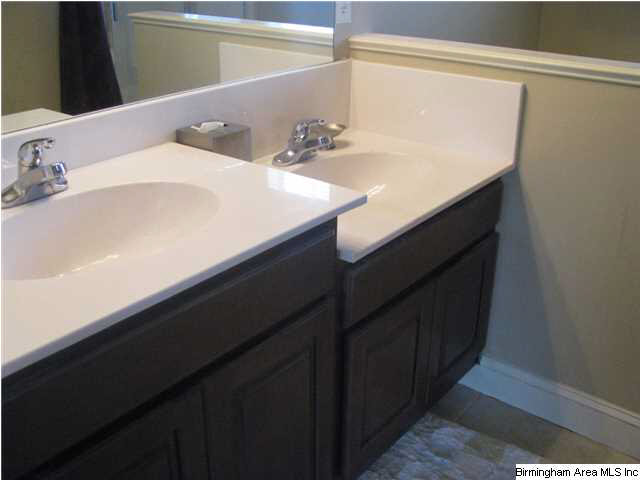 317 Nottingham Drive Calera, AL 35040 - Photo 9 of 20
