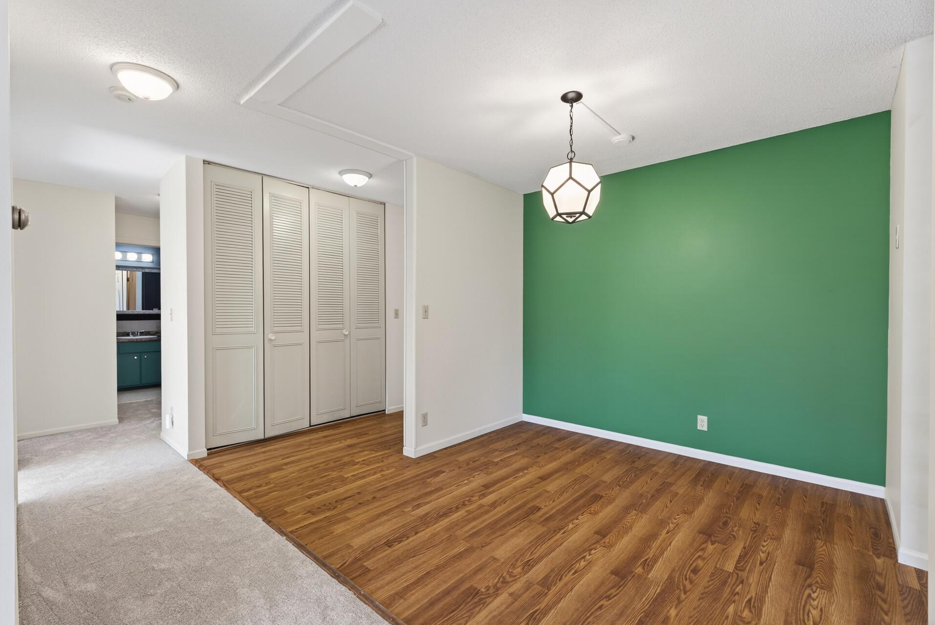 4045 Hodgson Road, Unit 211 Shoreview, MN 55126 - Photo 5 of 30