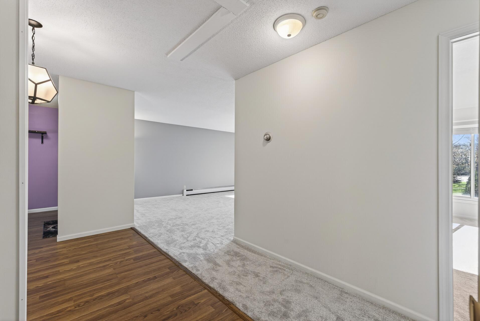 4045 Hodgson Road, Unit 211 Shoreview, MN 55126 - Photo 10 of 30