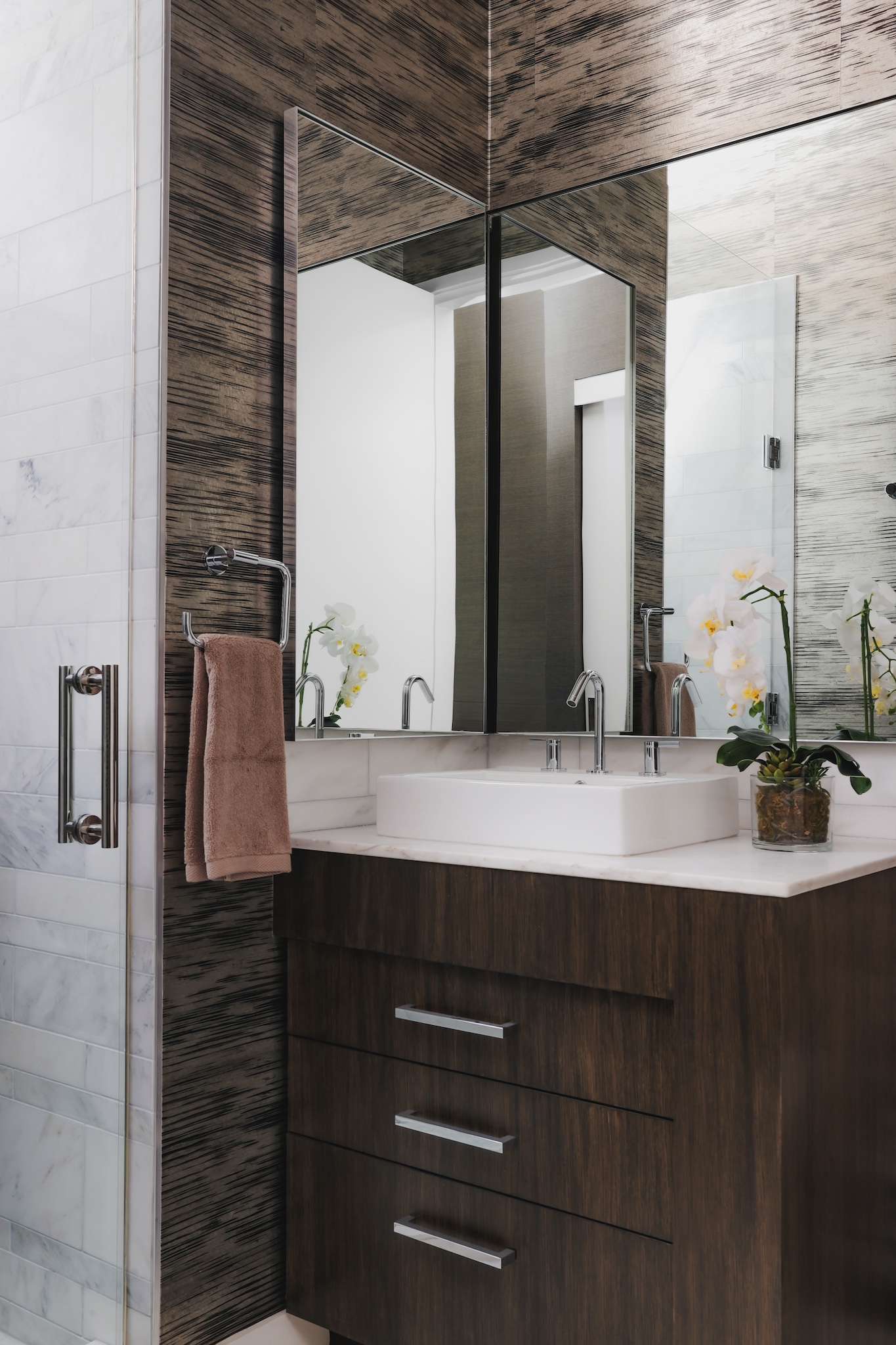 210 Lavaca Street, Unit 3601 Austin, TX 78701 - Photo 16 of 36 a bathroom with a sink and a mirror