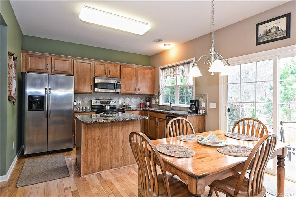 2626 Keziah Road Matthews, NC 28105 - Photo 9 of 36 Gallery Image 9