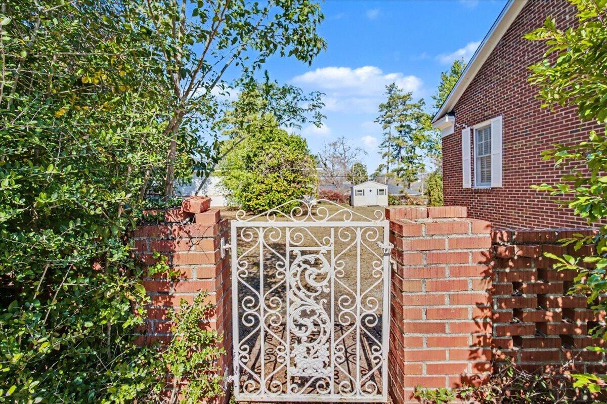 900 Naples Avenue Cayce, SC 29033 - Photo 34 of 47