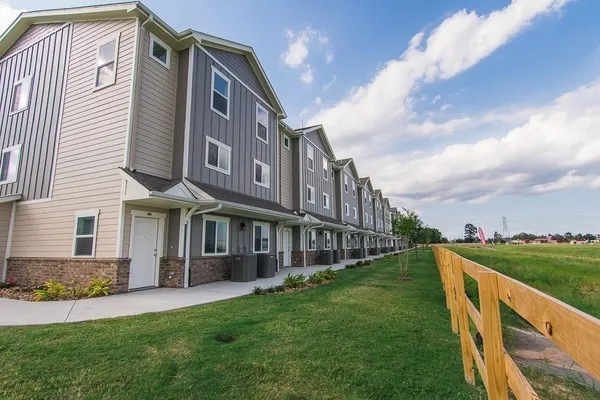 $739,900 | 21155 Gosling Road, Unit 37, Spring, TX 77388