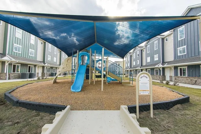 $739,900 | 21155 Gosling Road, Unit 37, Spring, TX 77388