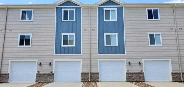 $739,900 | 21155 Gosling Road, Unit 37, Spring, TX 77388