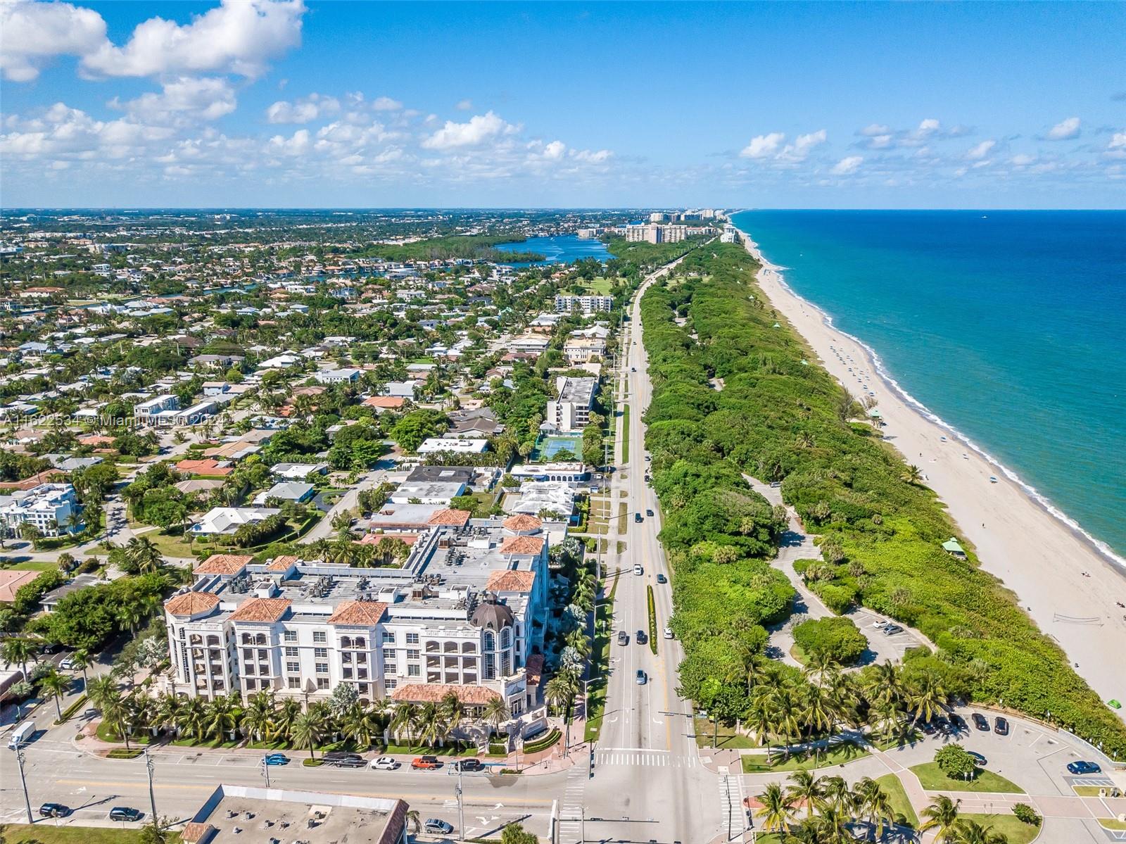 160 Northeast Wavecrest Court Boca Raton, FL 33432 - Photo 12 of 52 a view of a city