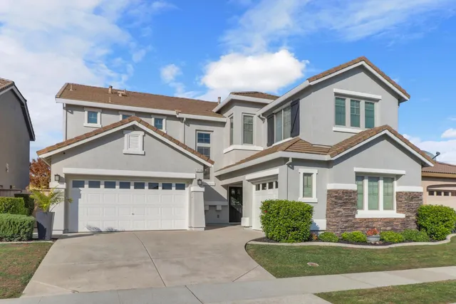 $744,000 | 2716 McCarran Lane, Lincoln, CA 95648