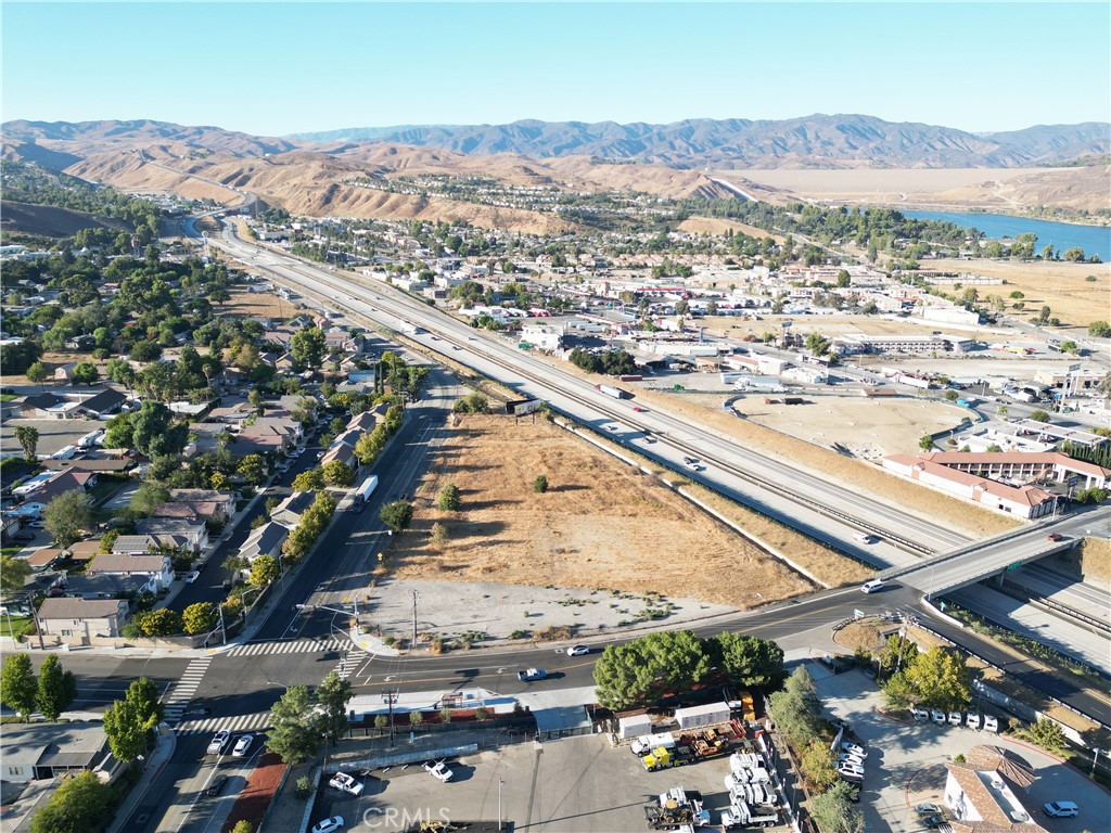 31426 The Old Road Castaic, CA 91384 - Photo 7 of 7